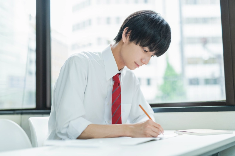 電話する人の風景